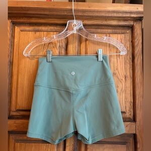 Lululemon Align HR Shorts 4”